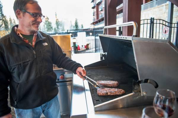 Telluride rentals with grill at Bear Creek Lodge in Telluride